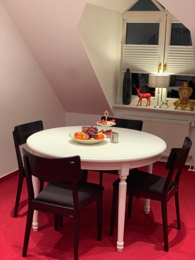 Familiensuite In Villa 希尔德斯海姆 外观 照片